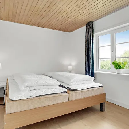 3 Bedroom Cozy In *