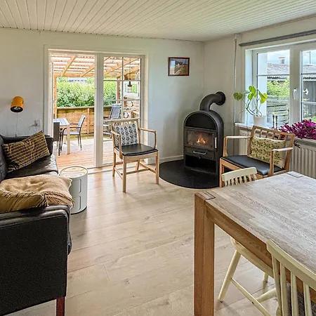 Feriehus 3 Bedroom Cozy In *