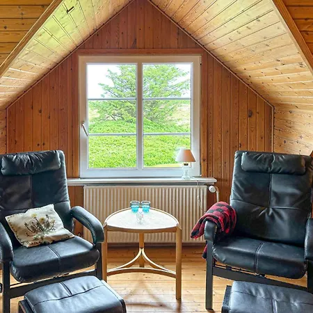 3 Bedroom Cozy In