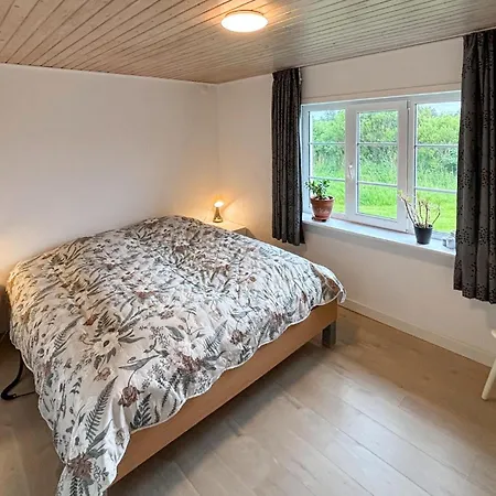 3 Bedroom Cozy In